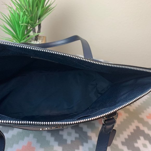 Coach Rose Bouquet Gallery Tote - Picture 4 of 5